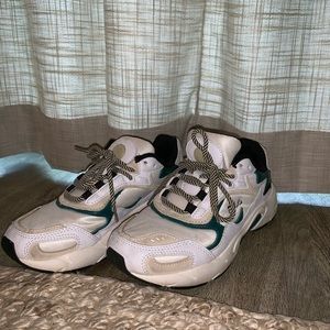 FILA SNEAKERS
